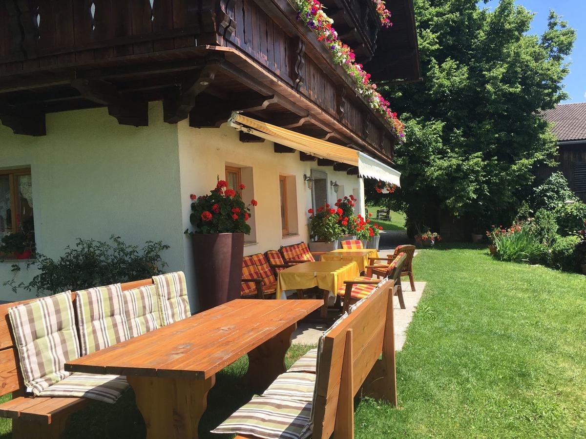 Apartment With Garden Garden Furniture Bbq Taxenbach Exterior photo